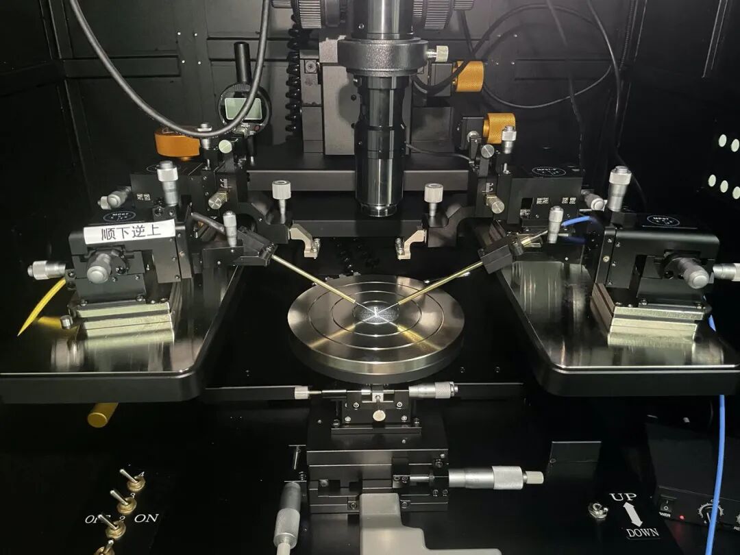 27岁融资超亿元！95后海归创业者进军光计算芯片(图6)